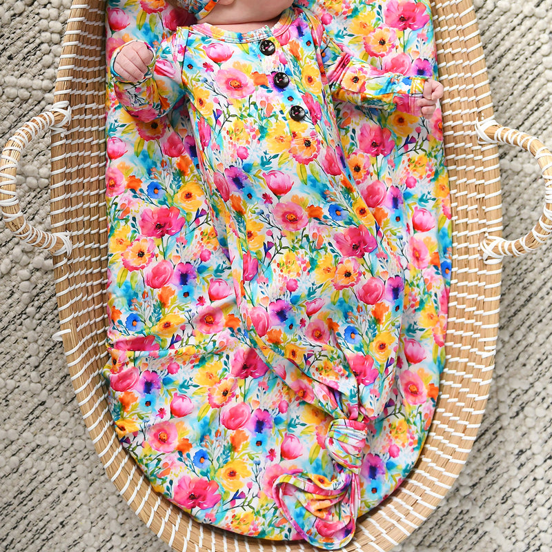 Ariana GOWN - Gigi and Max