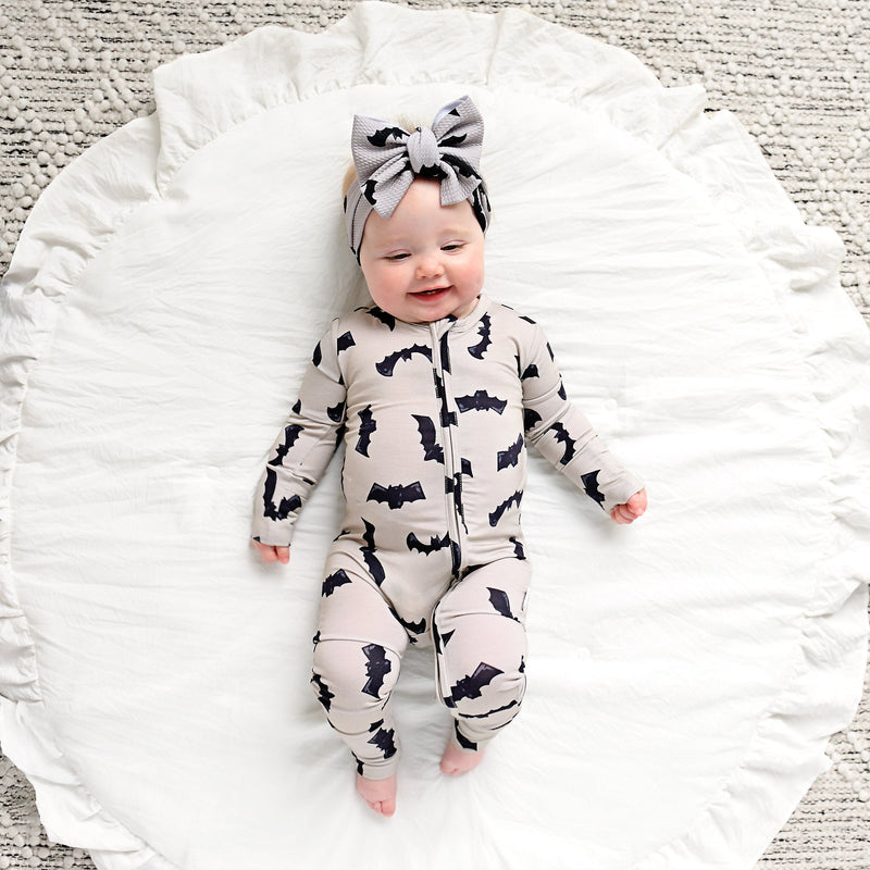 Vlad Gray Bats ZIP - Gigi and Max