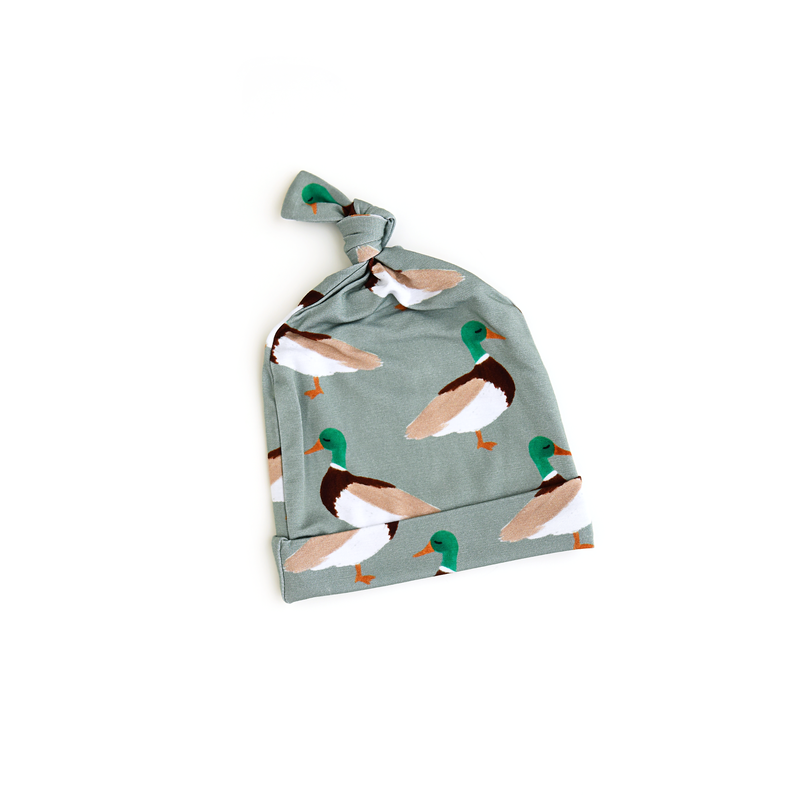 Wilder Duck KNOT HAT - Gigi and Max