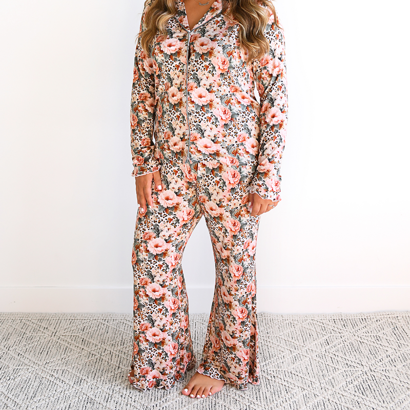 Laura WOMENS RUFFLE LOUNGE SET - Gigi and Max