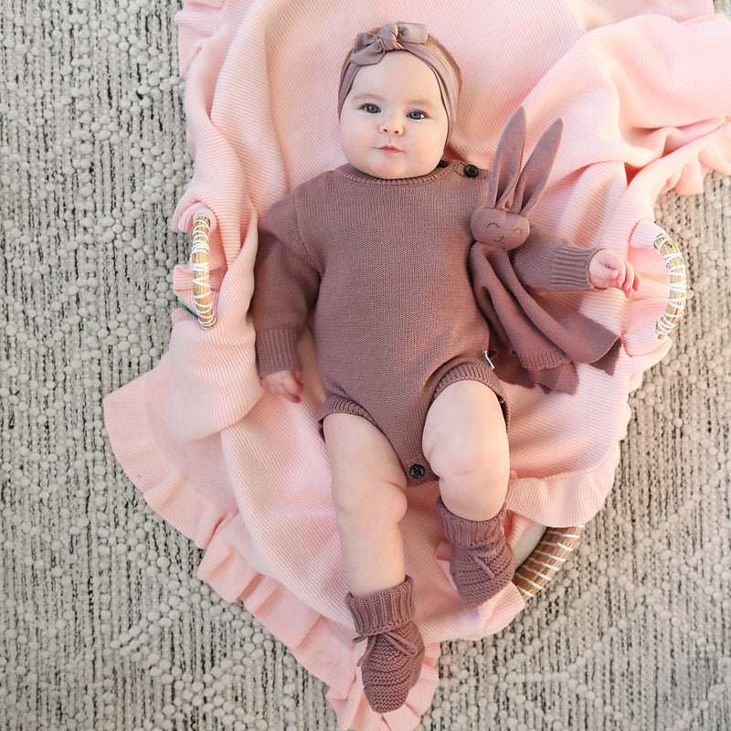 Light Pink KNIT RUFFLE BLANKET - Gigi and Max