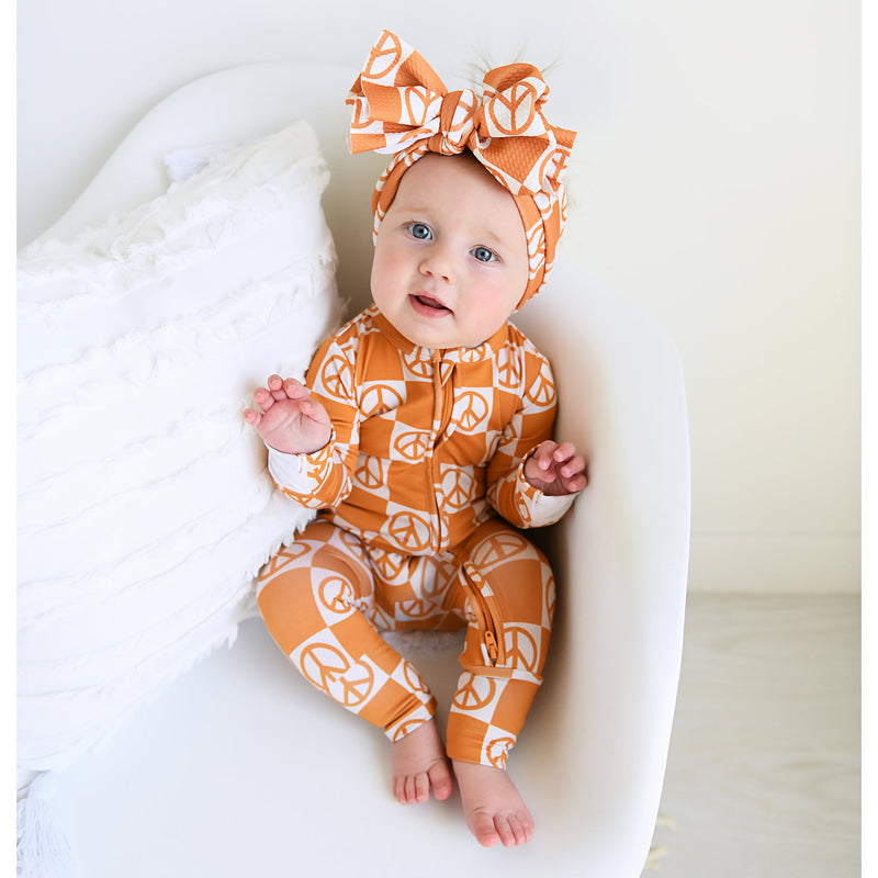 Adler HEADWRAP - Gigi and Max