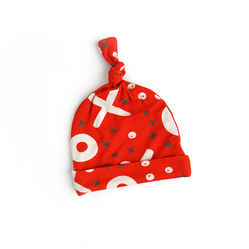 Romeo Newborn KNOT HAT - Gigi and Max